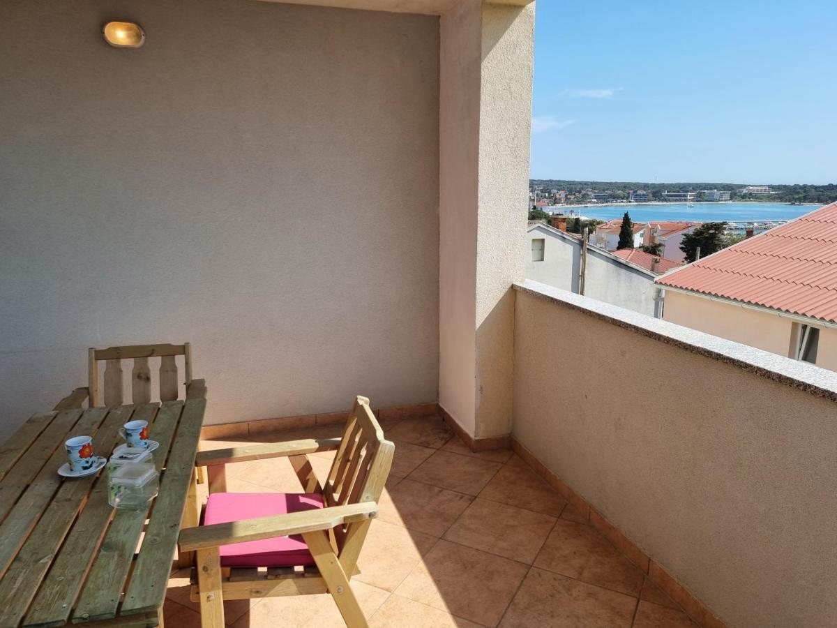 Apartment Wallot 诺瓦利娅 外观 照片